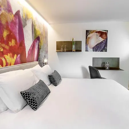 La Madernassa - Casalora Dimora Storica Di Charme 4* Гуарене