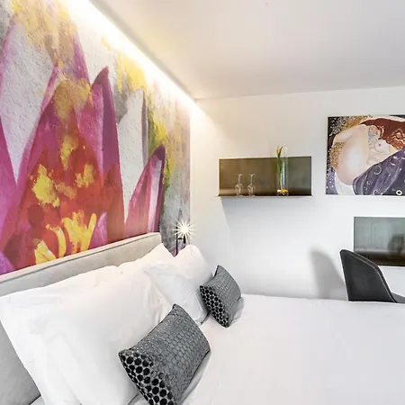 Bed and breakfast La Madernassa - Casalora Dimora Storica Di Charme Guarene