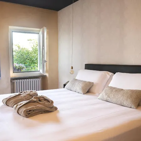 Bed and breakfast La Madernassa - Casalora Dimora Storica Di Charme Guarene